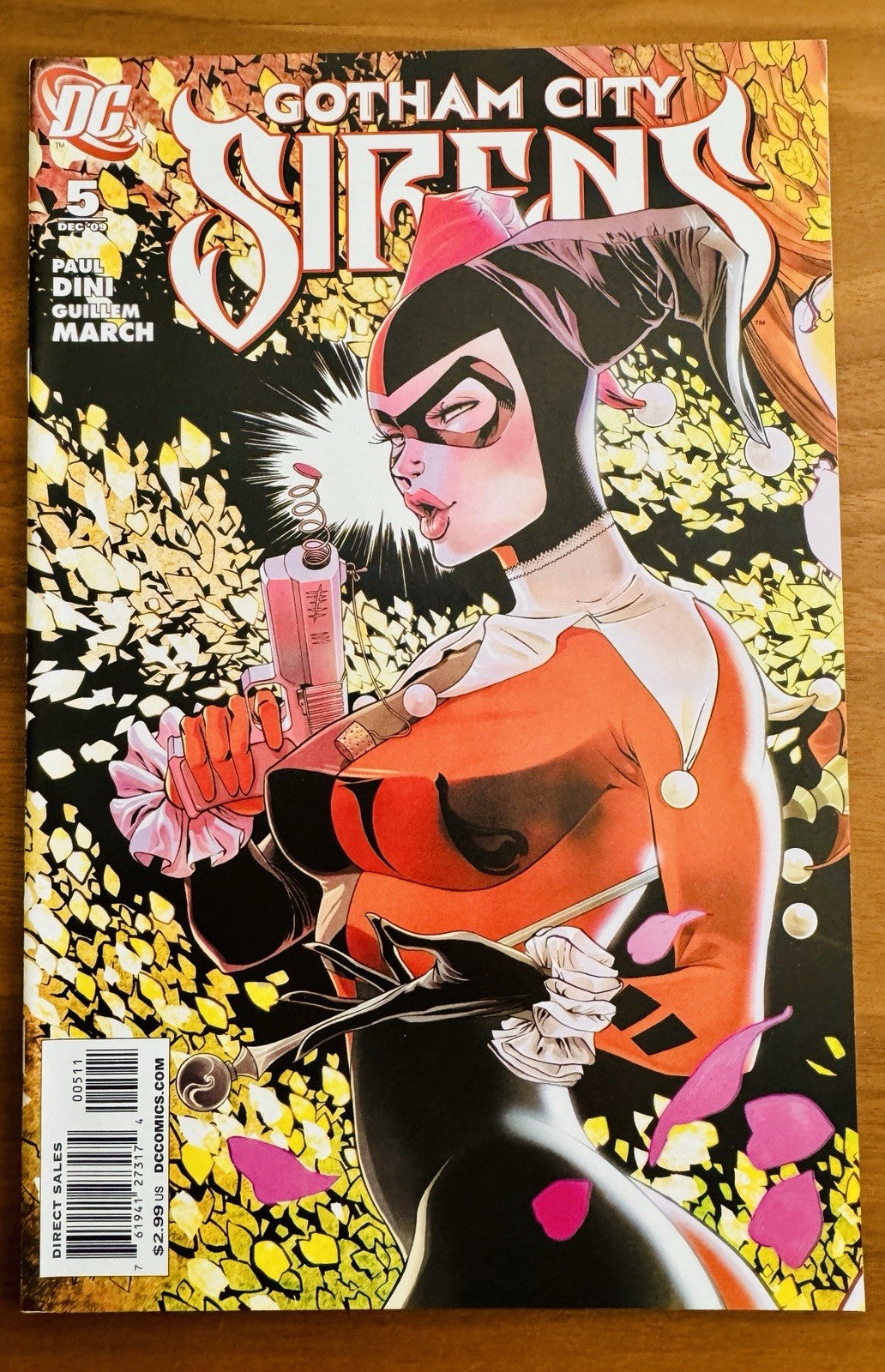 Gotham City Sirens # 1 - 16 NM- NM+