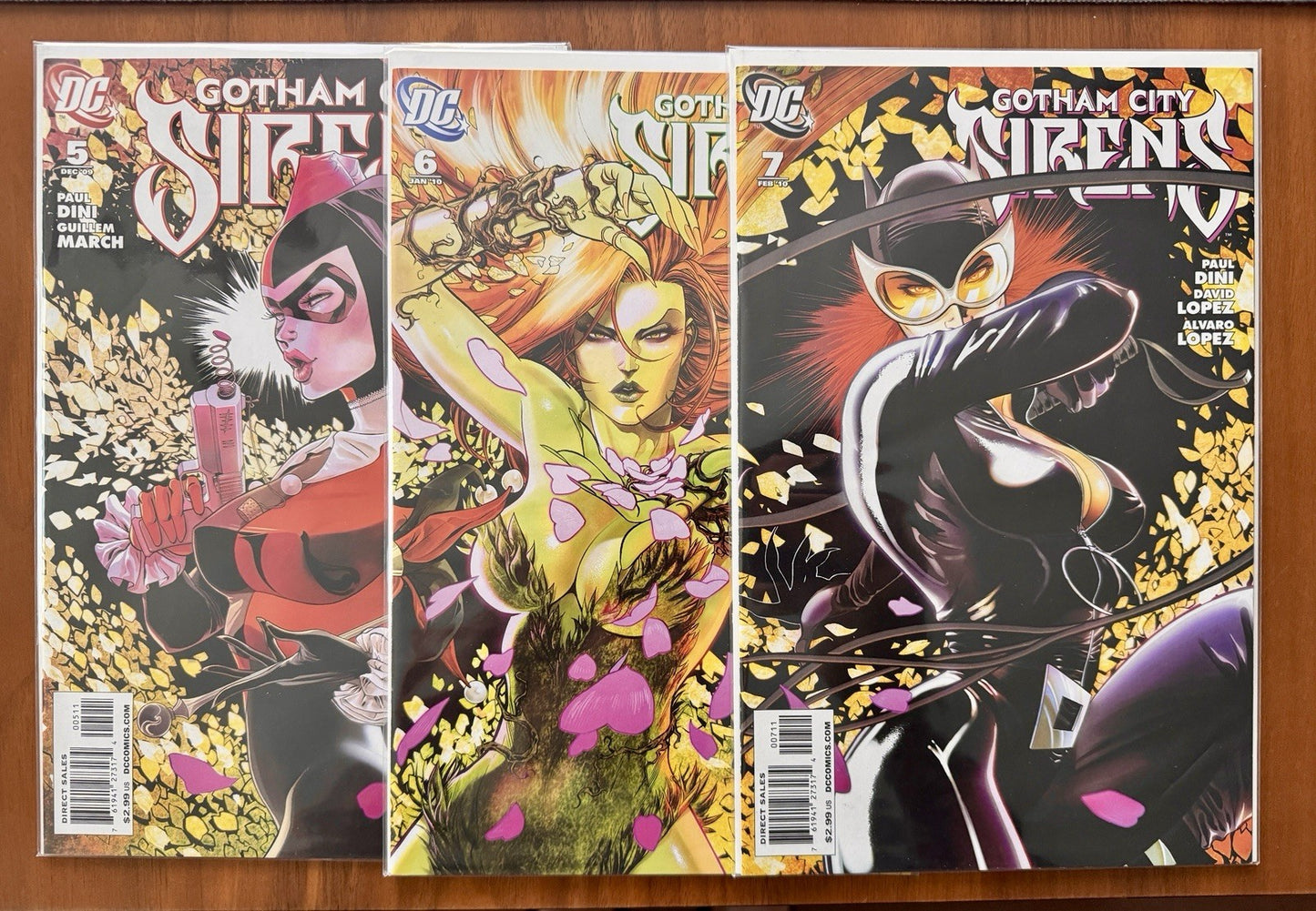 Gotham City Sirens # 1 - 16 NM- NM+