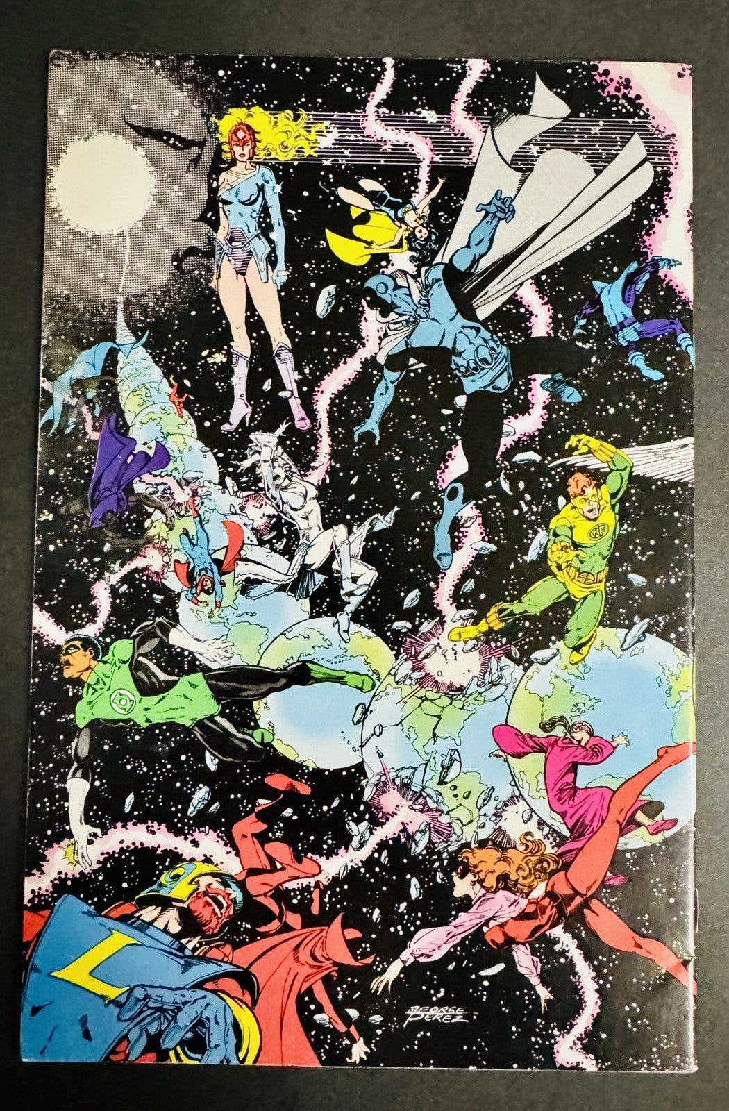 Crisis On Infinite Earths #1 NM 9.4